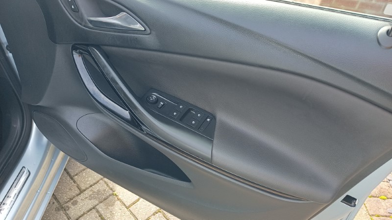 Astra Turbo Elite Stockport Used Car (8)